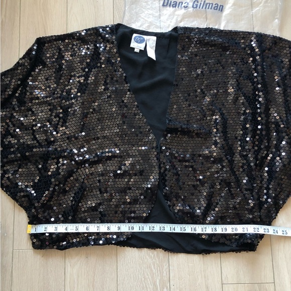NWT DG2 by Diane Gilman Silk Sequin Shrug in Black Size L - Picture 2 of 9
